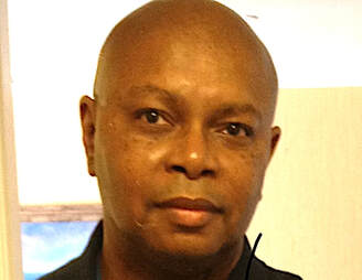 Headshot photo of Ken Comer, African-American screenwriter winner of 2023 Fall Palm Springs Diversity Contest